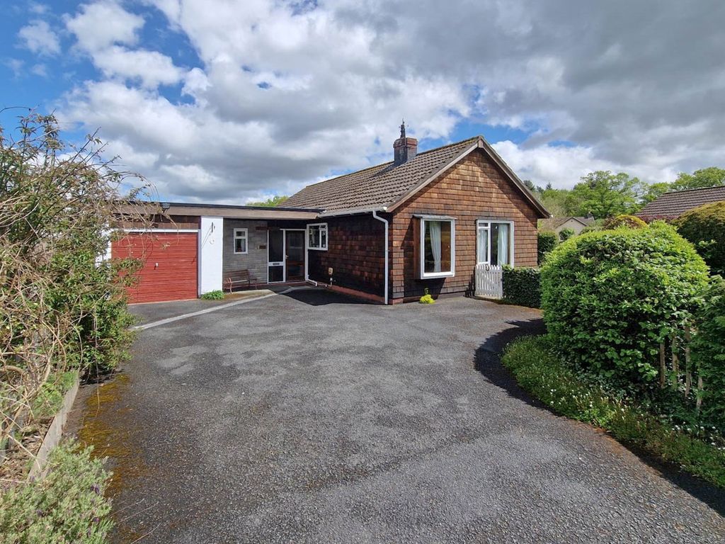 3 bed bungalow for sale in Parc Yr Irfon, Builth Wells LD2 Zoopla