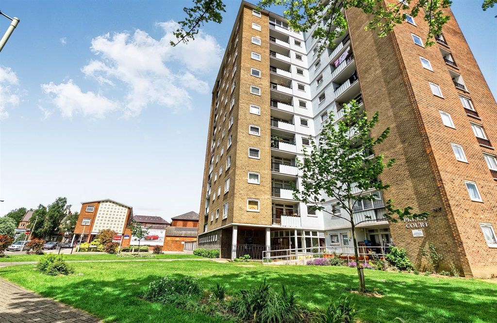Priory Court, Bedford MK40  