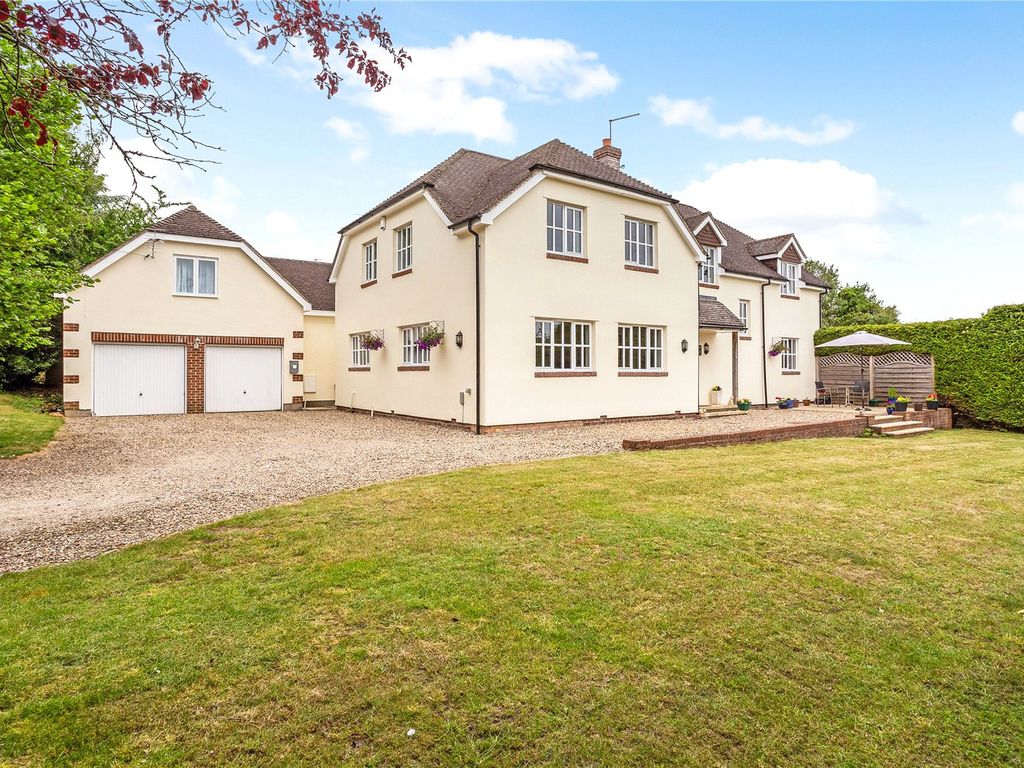 5 bed detached house for sale in Green Lane, Chieveley, Newbury