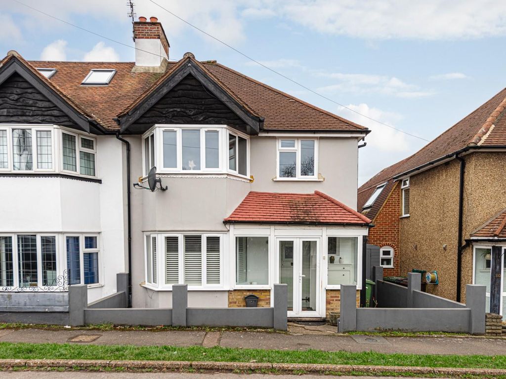 3 bed semidetached house for sale in Ewell By Pass, Ewell, Epsom KT17