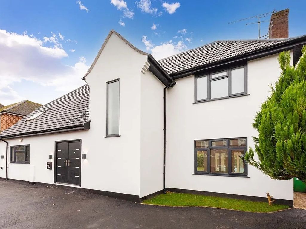 5 bed detached house for sale in Radnor Way, Slough, Berkshire SL3, £1,350,000 Zoopla