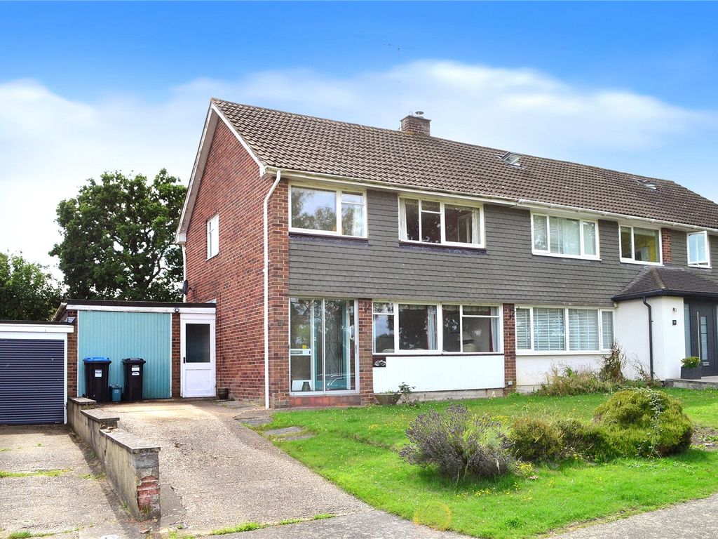 3 bed semidetached house for sale in South Godstone, Surrey RH9, £