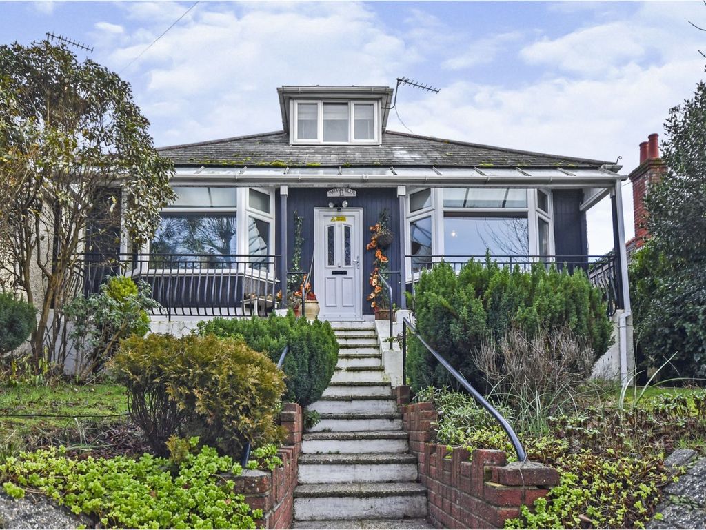 Charminster Avenue, Bournemouth BH9