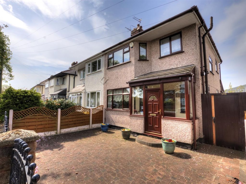 3 bed semidetached house for sale in The Northern Road, Crosby