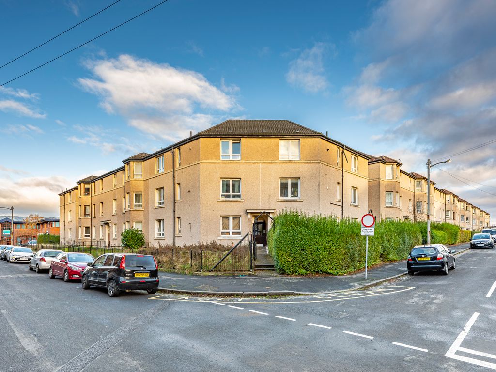 2 bed flat for sale in Harley Street, Govan, Glasgow G51, £89,995 Zoopla