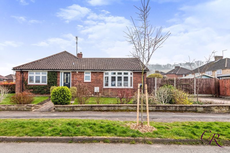 2 bed bungalow for sale in Ravensgate Road, Charlton Kings, Cheltenham