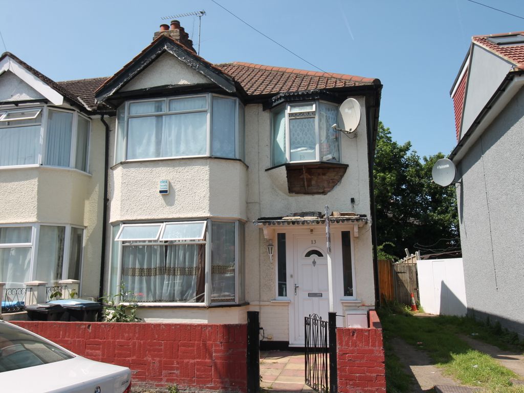 3 bed end terrace house for sale in Kingsmead Avenue, London N9 Zoopla