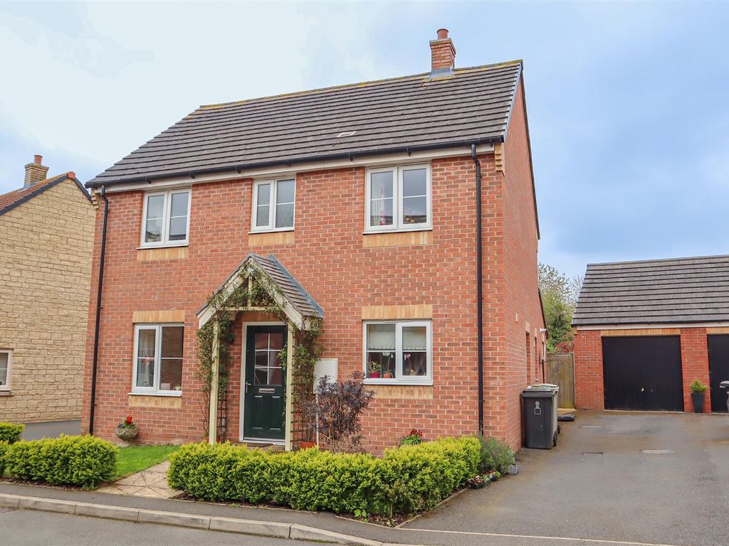 4 bed detached house for sale in The Courtyard, Main Road, Barleythorpe