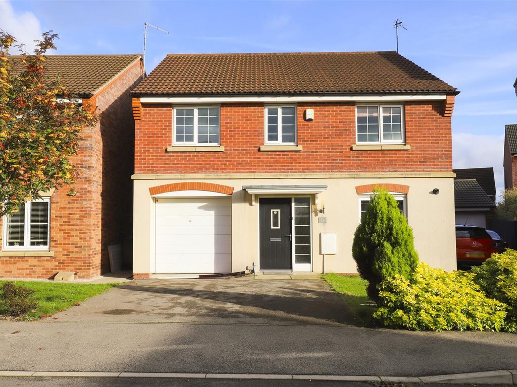 4 bed detached house to rent in Axmouth Drive, Mapperley