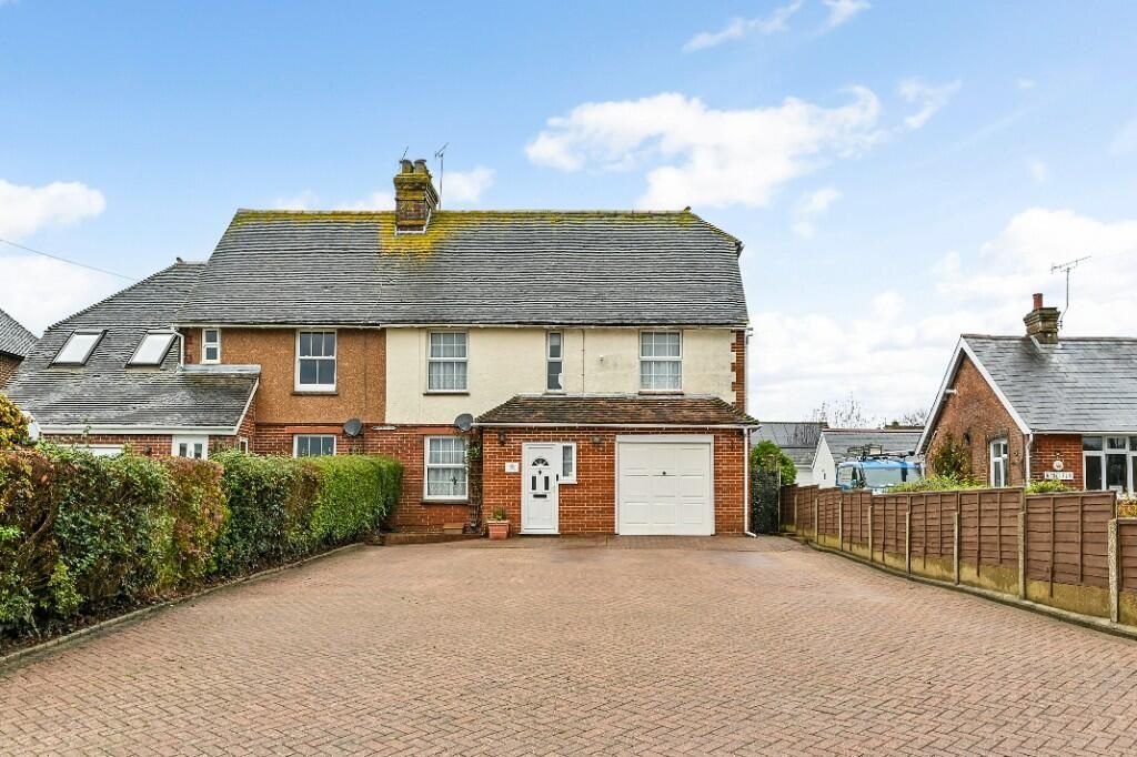 3 bed semidetached house for sale in Canterbury Road, Ashford TN25, £