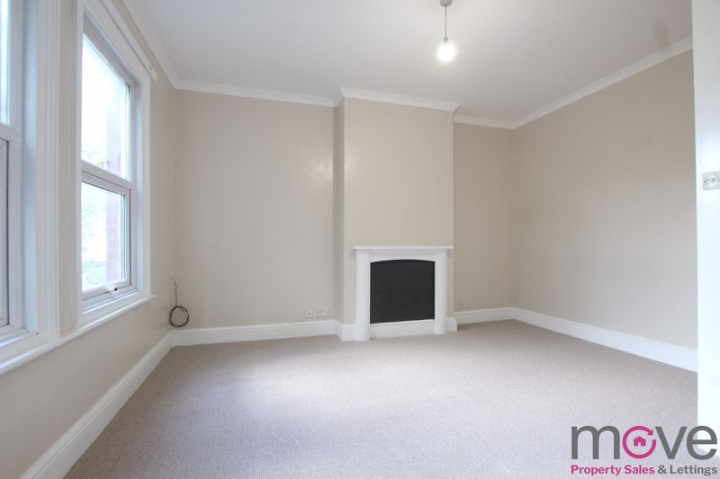 1 bed flat to rent in Denmark Road, Gloucester GL1, £775 pcm Zoopla