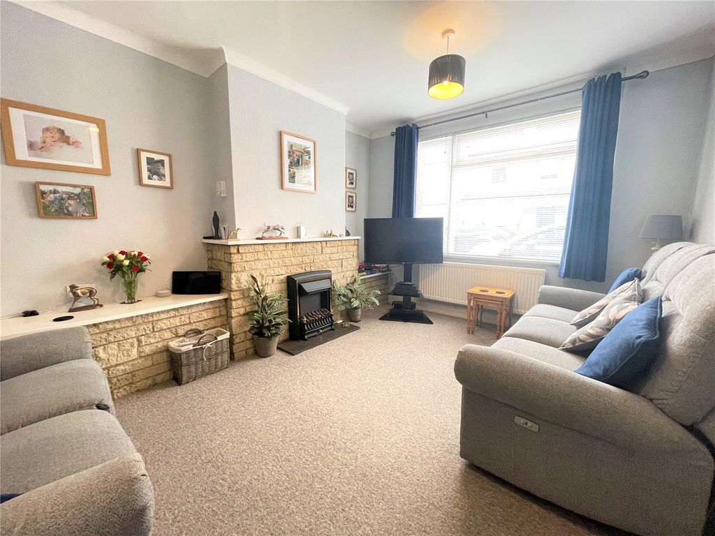 2 bed semidetached house for sale in Purley Road, Cirencester GL7 Zoopla
