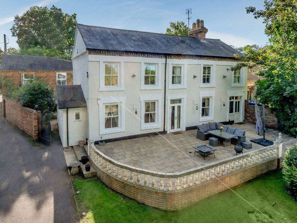 4 bed detached house for sale in Pike Lane, Rugeley, Staffordshire WS15