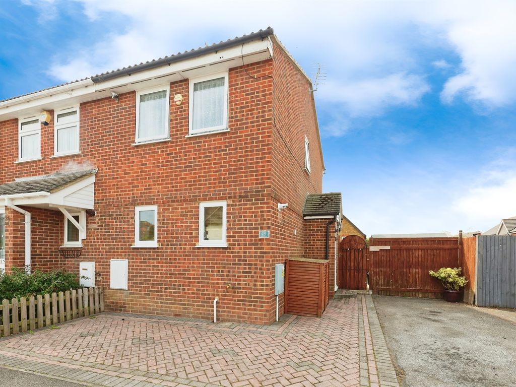 2 bed semidetached house for sale in Abbey Fields, Faversham ME13, £