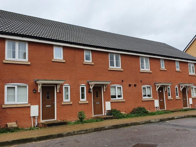 3 bed terraced house to rent in Stearman Road, Brockworth, Gloucester