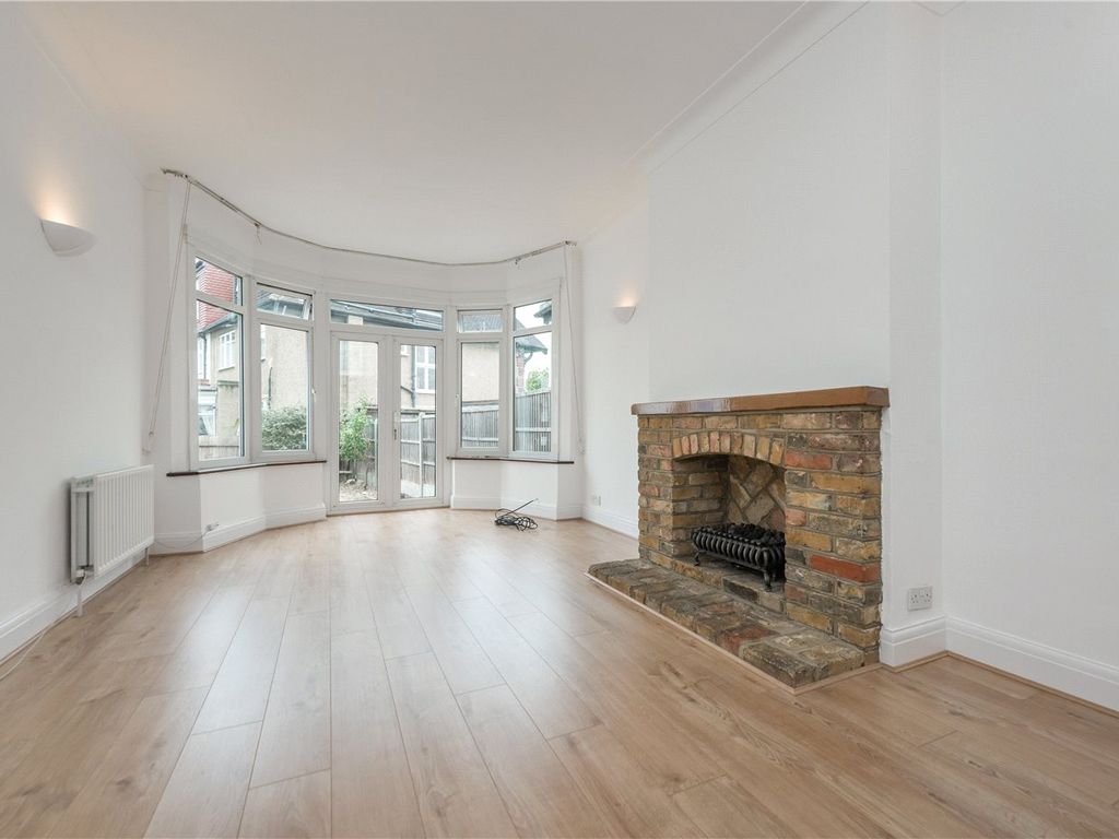 3 bed semidetached house to rent in Chelmsford Square, Kensal Rise