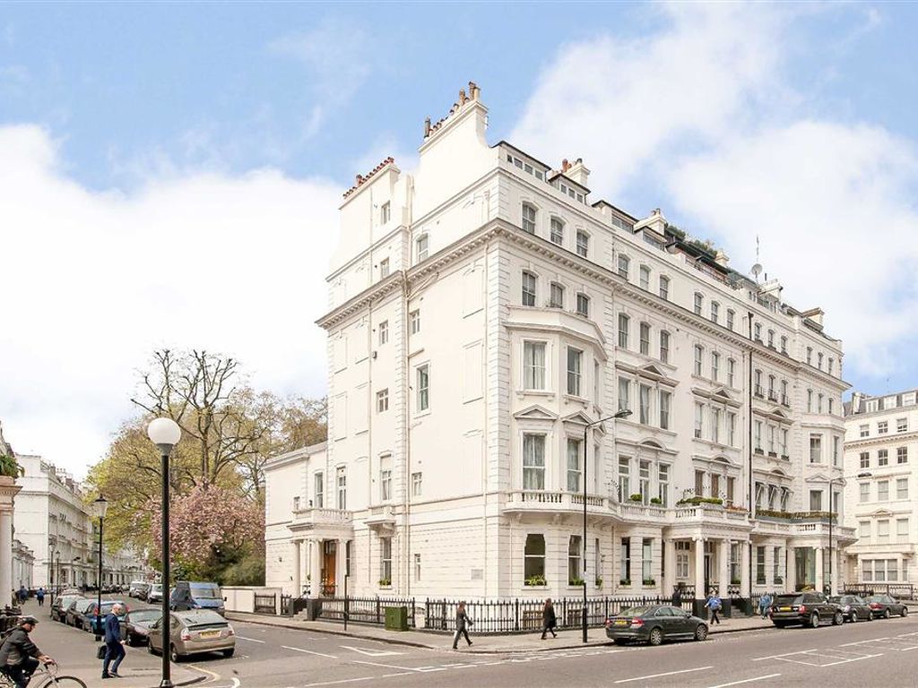 2 bed flat to rent in Cornwall Gardens, London SW7, £3,250 pcm Zoopla