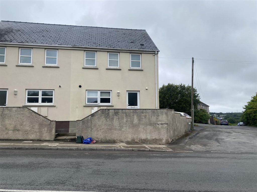 3 bed semidetached house for sale in 62 Kensington Road, Neyland, Milford Haven SA73 Zoopla