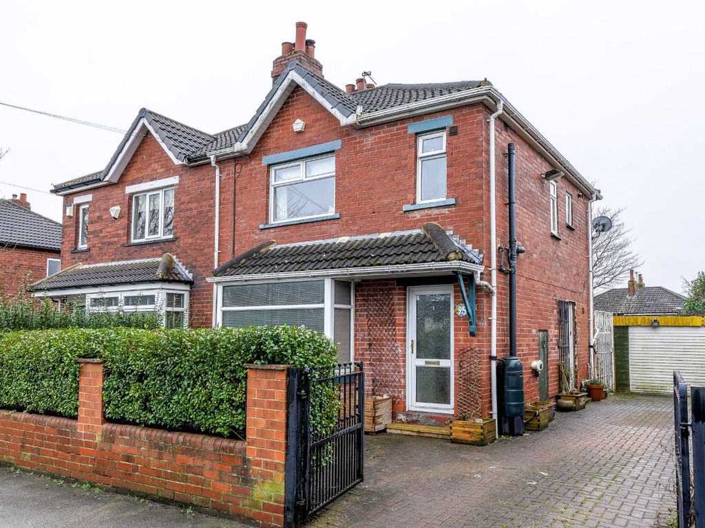 3 bed semidetached house for sale in Vesper Road, Kirkstall, Leeds LS5