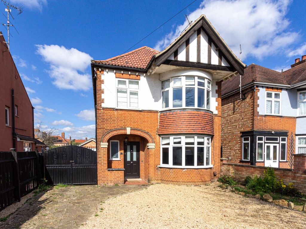 4 bed detached house for sale in Eastfield Road, Peterborough PE1 Zoopla