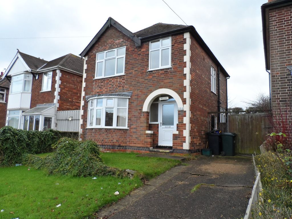 3 bed semidetached house to rent in Cavendish Road, Carlton