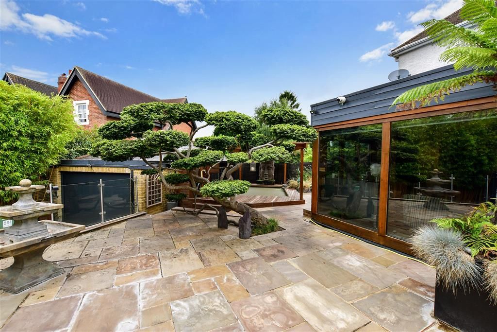 3 bed semidetached house for sale in Boxley Road, Penenden Heath