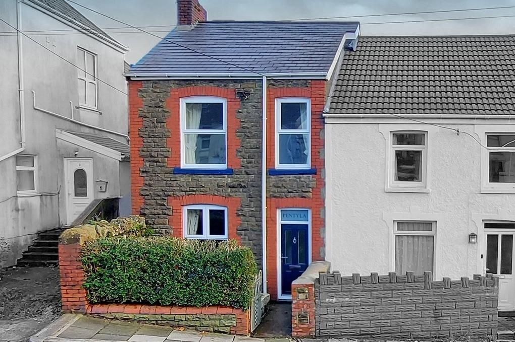 2 bed semidetached house for sale in High Street, Nantyffyllon