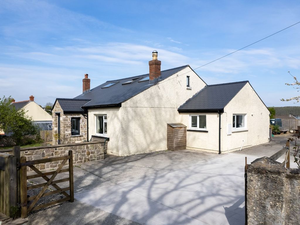 4 bed detached bungalow for sale in Butterhill, Llangwm, Haverfordwest