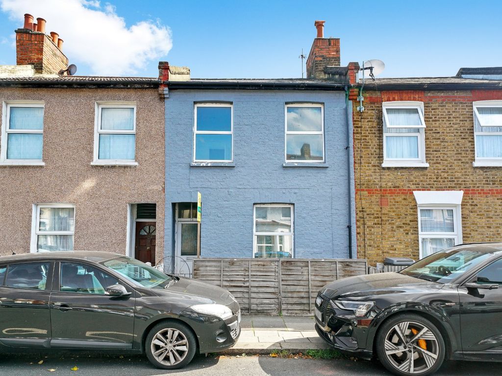 2 bed terraced house for sale in Bridge Road, London NW10, £425,000