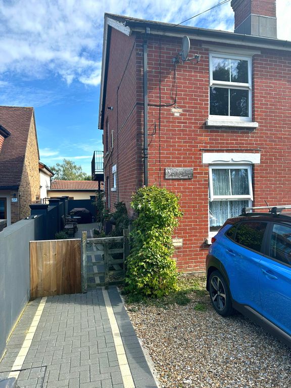 1 bed flat to rent in Church Lane, Hedge End, Southampton SO30, £800