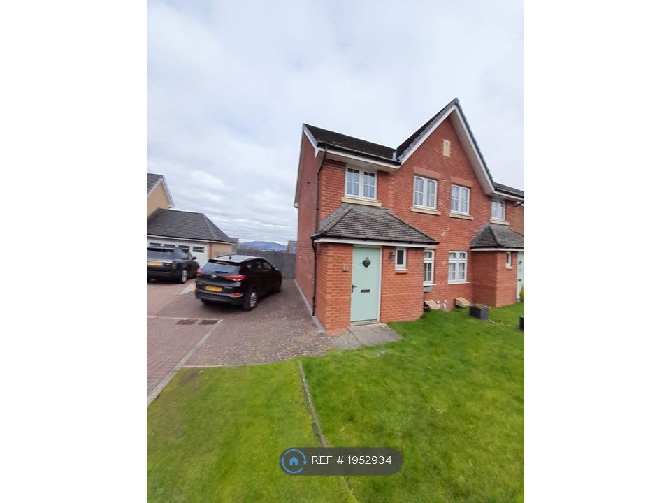 3 bed semidetached house to rent in Auchness Place, Inverkip, Greenock