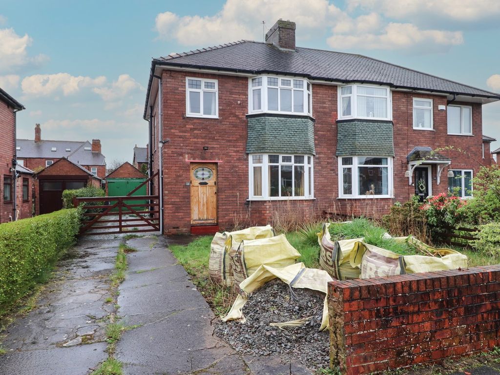 3 bed semidetached house for sale in St James Avenue, Denton Holme