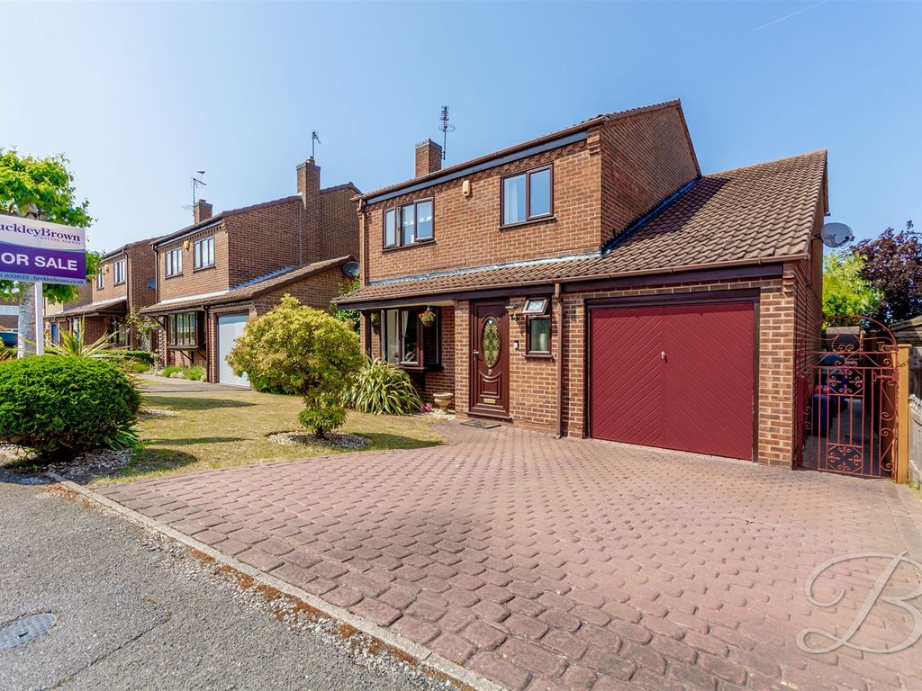 4 bed detached house for sale in Birchcroft Drive, Mansfield Woodhouse