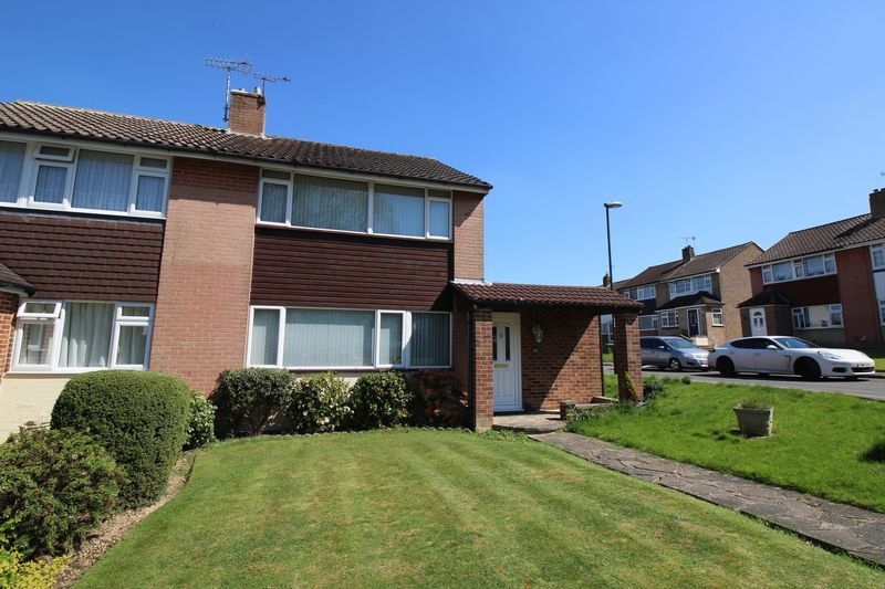 3 bed semidetached house for sale in Filbert Crescent, Crawley RH11