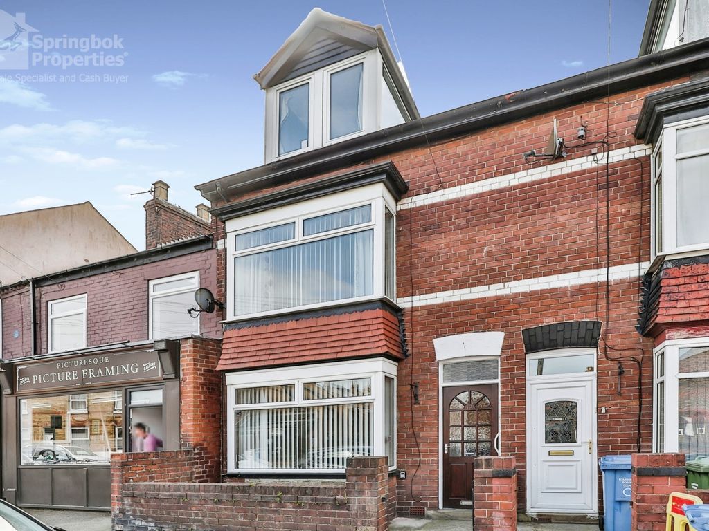 3 bed terraced house for sale in St Johns Road, Scarborough, North