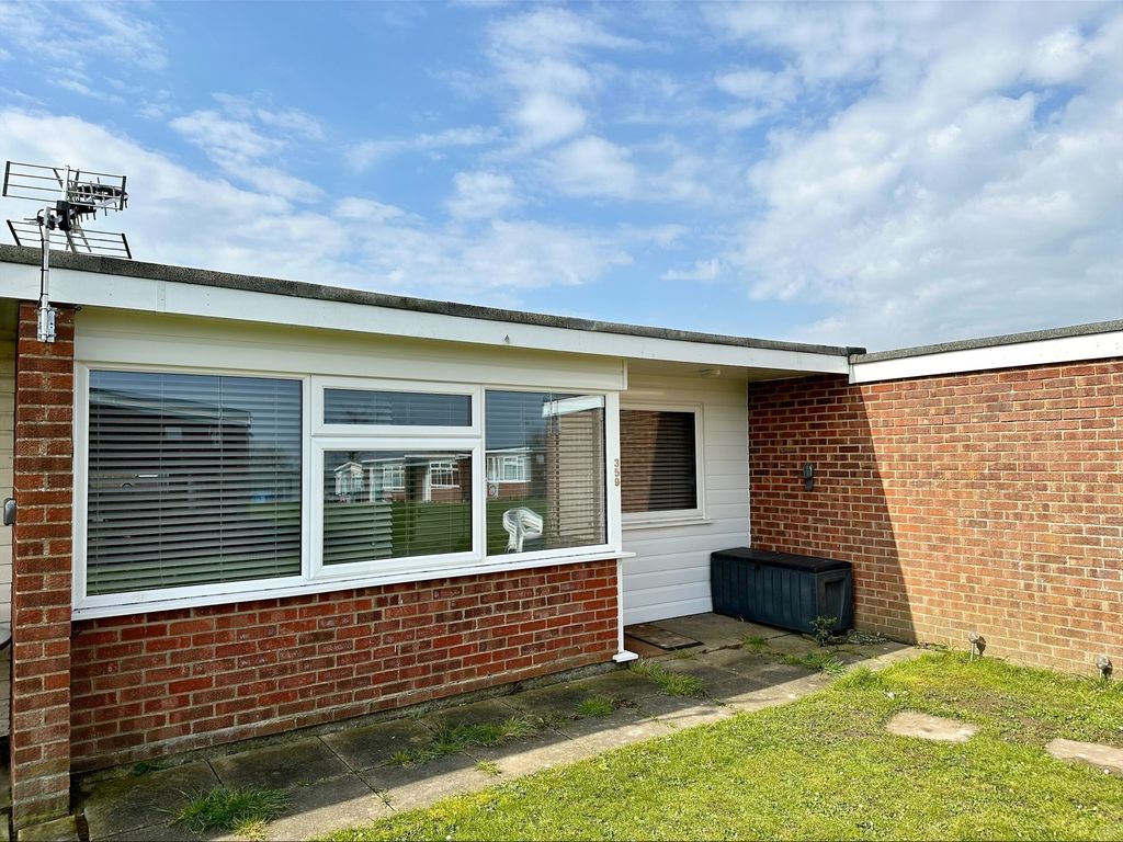 2 bed property for sale in Newport Road, Hemsby, Great Yarmouth NR29
