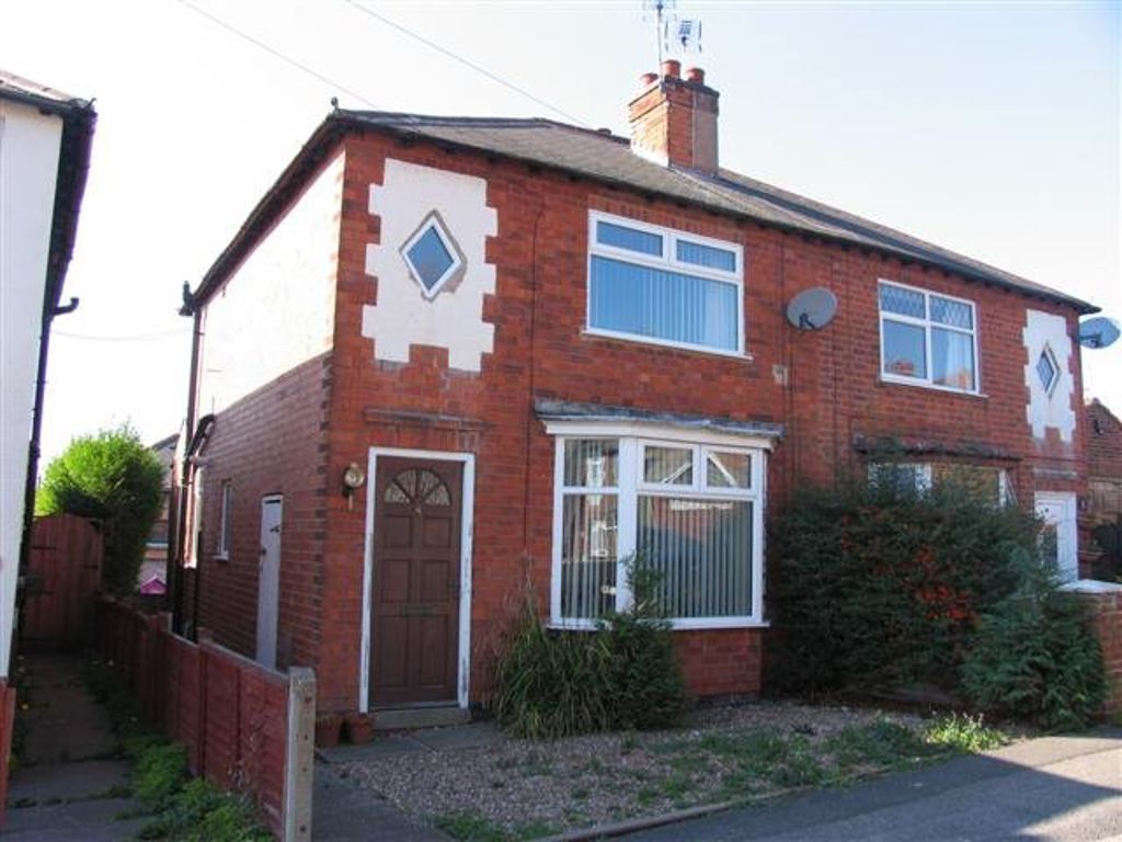 2 bed semidetached house to rent in Myrtle Avenue, Stapleford NG9, £
