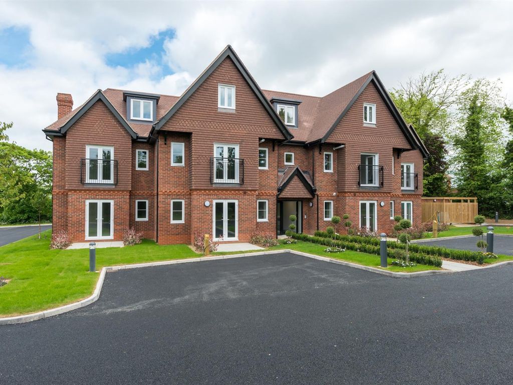 New home, 2 bed flat for sale in Hundreds House, Linksfield Road