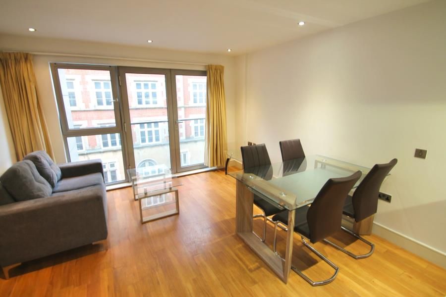 2 bed flat to rent in Hanley Street, Nottingham NG1 Zoopla