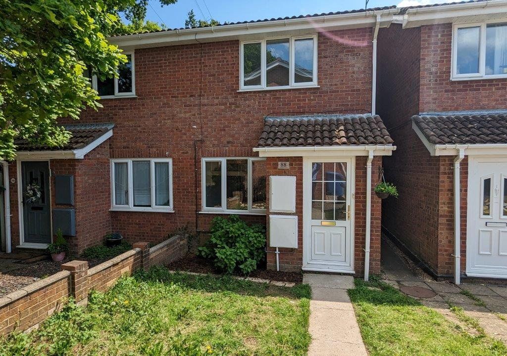 2 bed semidetached house for sale in Sycamore Close, Creekmoor, Poole