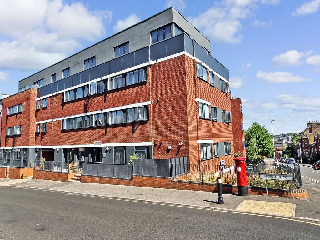 Napier House, Napier Road, Luton LU1  