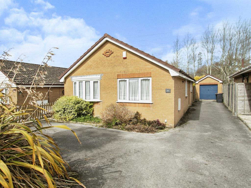 3 bed detached bungalow for sale in Leeson Drive, Ferndown BH22 Zoopla