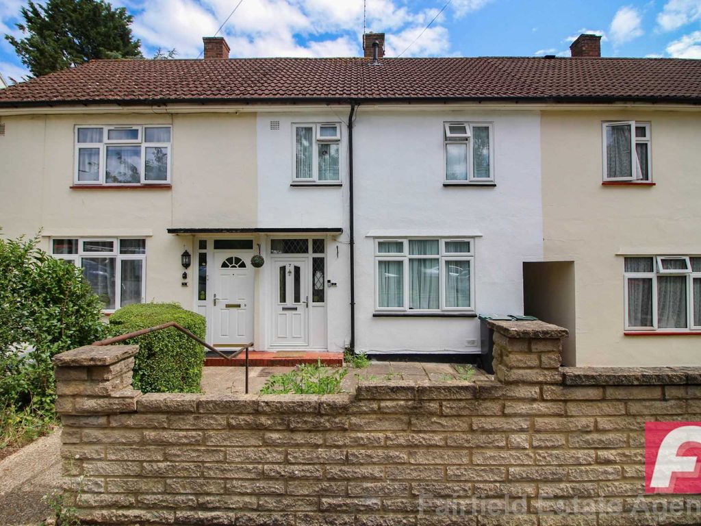 2 bed terraced house for sale in Seacroft Gardens, South Oxhey WD19 Zoopla