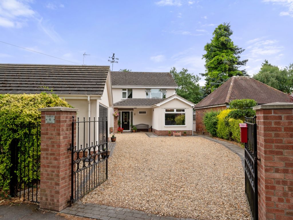 4 bed detached house for sale in Belton Lane, Grantham NG31 Zoopla