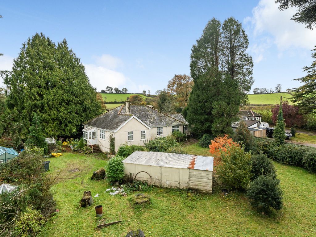 3 bed bungalow for sale in Grange Road, Buckfast, Buckfastleigh, Devon TQ11, £625,000 Zoopla