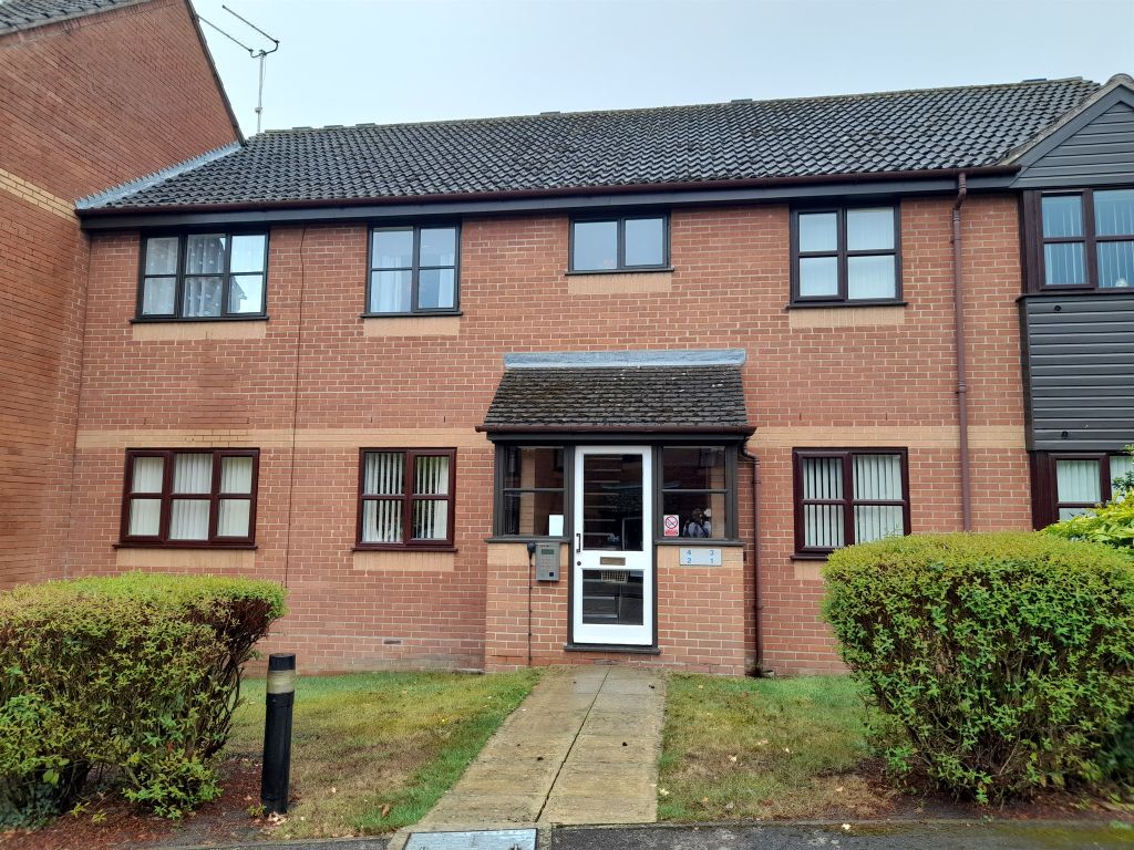 2 bed flat for sale in Lucena Court, The Brickfields, Stowmarket IP14