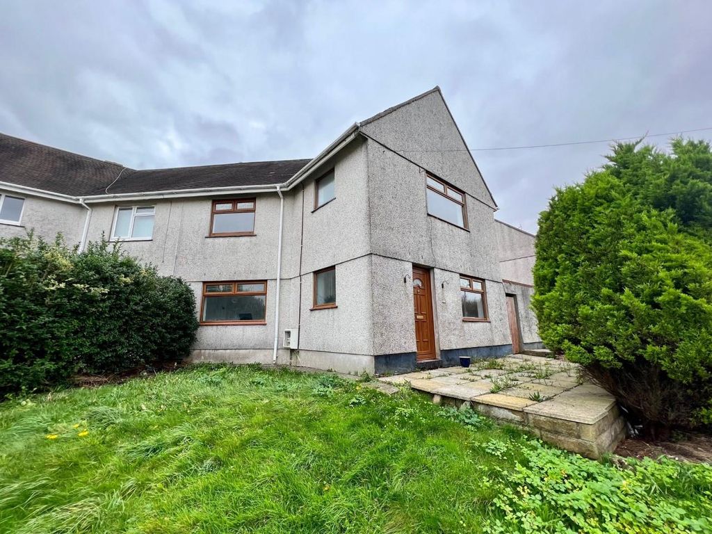 3 bed semidetached house for sale in Carnhywell Road, Llanelli SA14 Zoopla