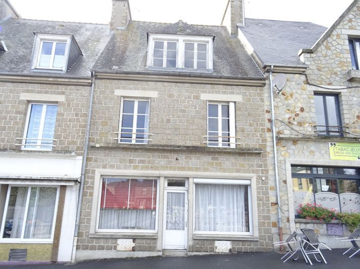 6 bed town house for sale in Barenton, BasseNormandie, 50720, France, £42,356 Zoopla