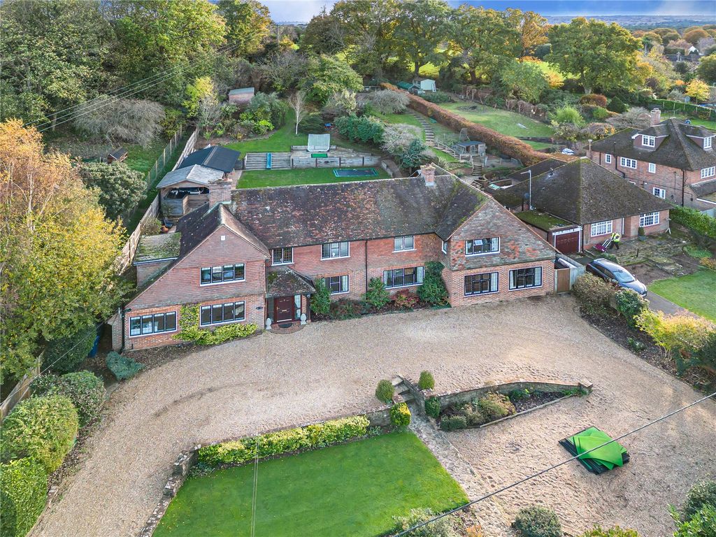 5 bed detached house for sale in Staceys Farm Road, Elstead, Godalming