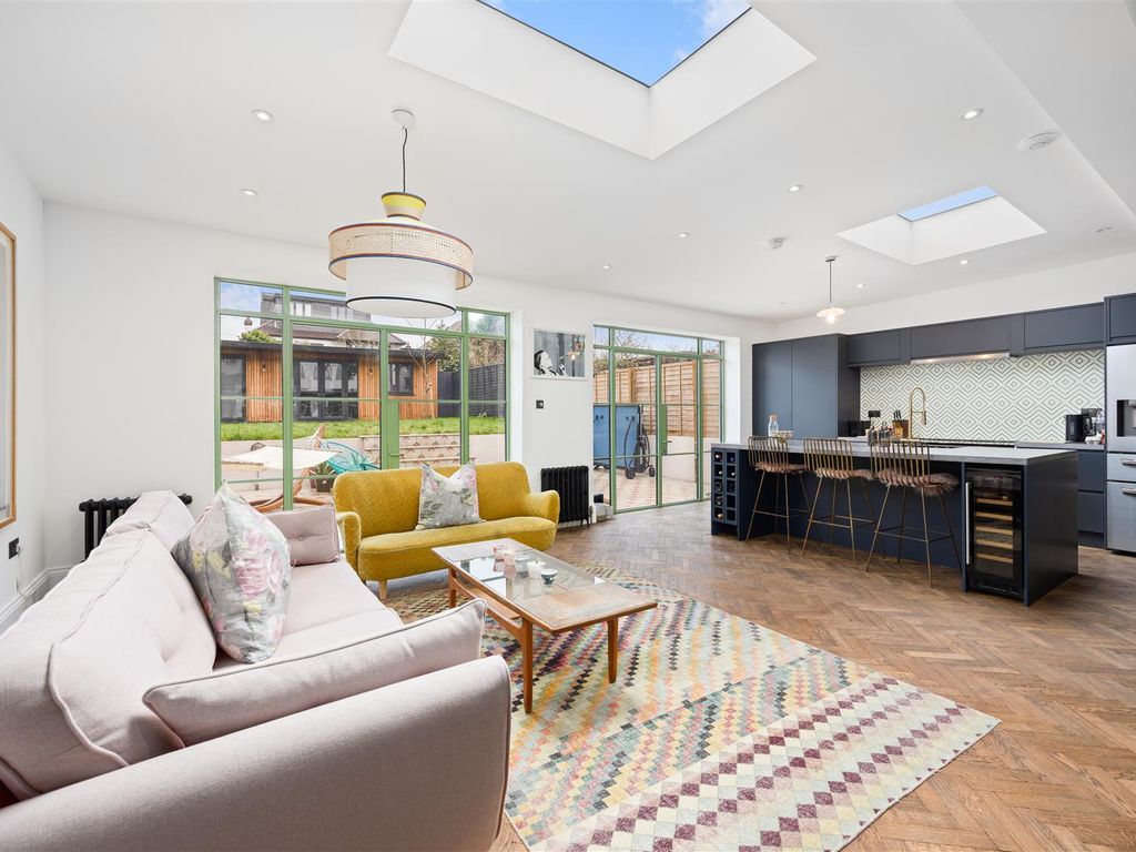 4 bed semidetached house for sale in Chambers Lane, Brent, London NW10